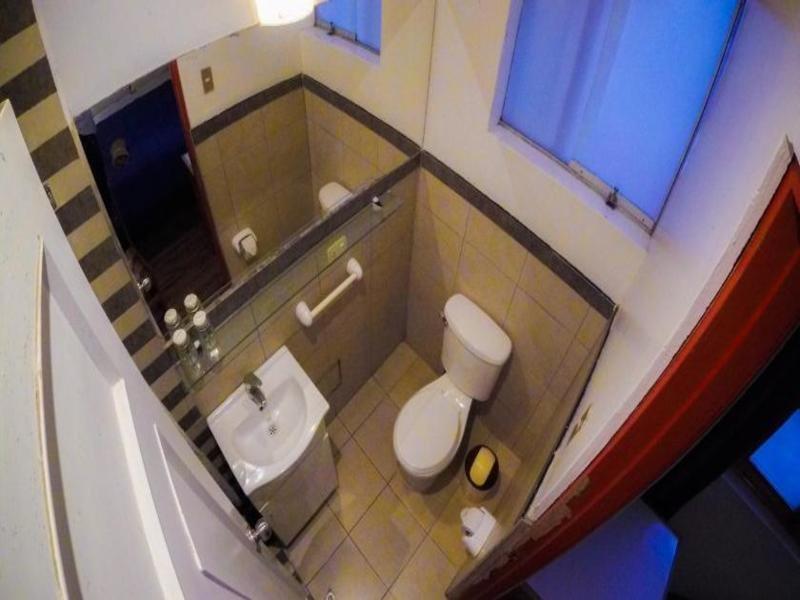 Net House Bed and breakfast 2*